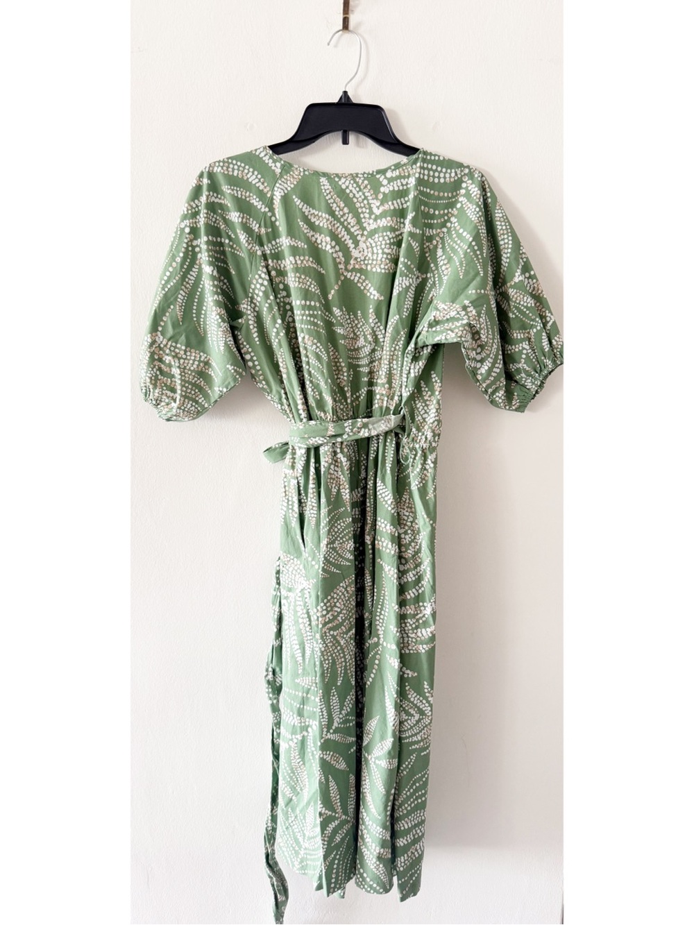 Summersalt The Coastal Poplin Puff-Sleeve Wrap Midi Dress in Green Size Medium - Picture 6 of 6